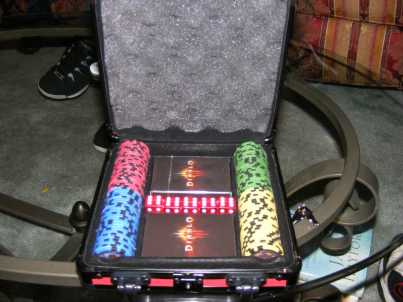 File:Poker-set1.jpg